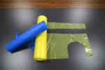 Durable Disposable PE Aprons On A Roll In Blue / Yellow / Red / White Color