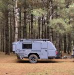 1500kg Lightweight Off Road Travel Trailer Tent Trailer Aluminum CE