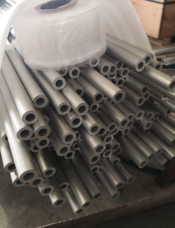 5052 H34 Aluminum Round Tubing / Structural Aluminum Tubing 3.8mm Wall Thickness