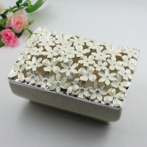 Quality Shinny Gifts Storage Trinket Box Hand Painted White Flower for Princess Jewelry Box wholesale