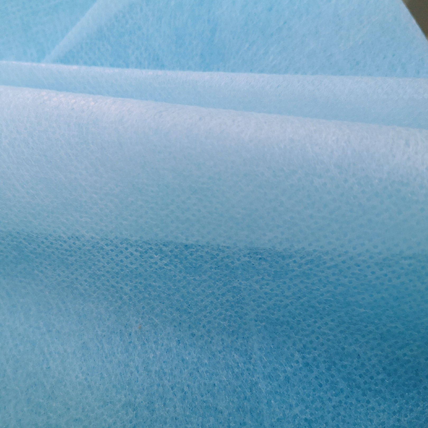 Hydrophilic Polypropylene Spunbond Non Woven Fabric Roll Color Biodegradable Spunbond
