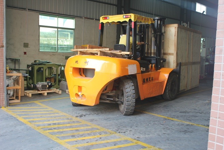 Small Size 20T Plastic Vertical Injection Moulding Machine Manufacturers With 0 Mm Open Stroke