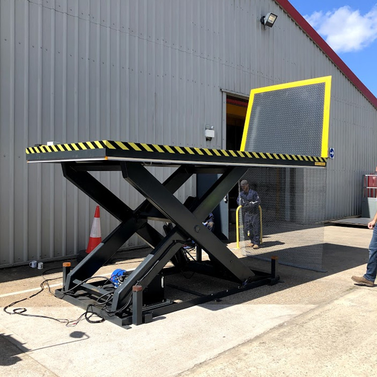 Loading Scissor Dock Lift Platform 2000kg 2000*2500mm Hydraulic Dock Lift