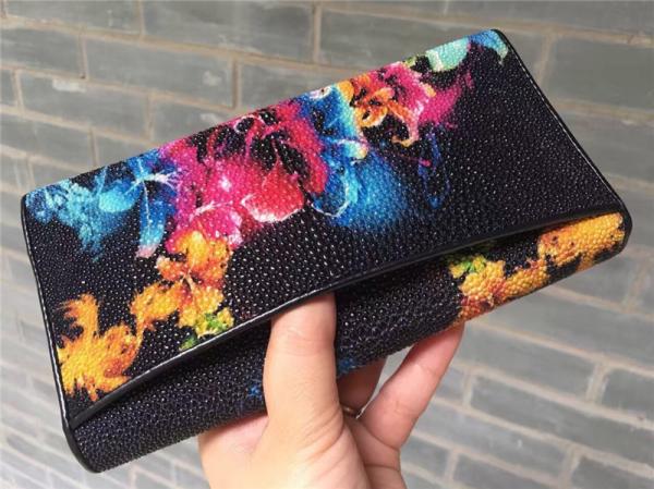 Authentic Stingray Skin Closure Female Large Flower Purse Wallet Genuine Leather