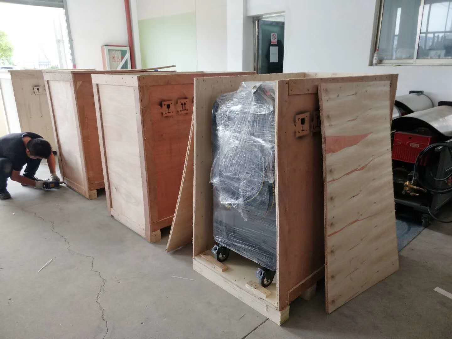 150Bar 900L/MIN All Electric Hot Water High Pressure Cleaner HCF15/15