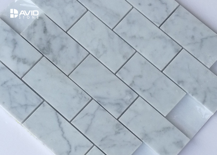 Mosaic Carrara Marble Floor And Wall Tiles 18pcs Sheet Corrosion Resistance