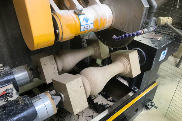CNC Two Pcs Baluster Cutting Machine With Simple And Practical Structure