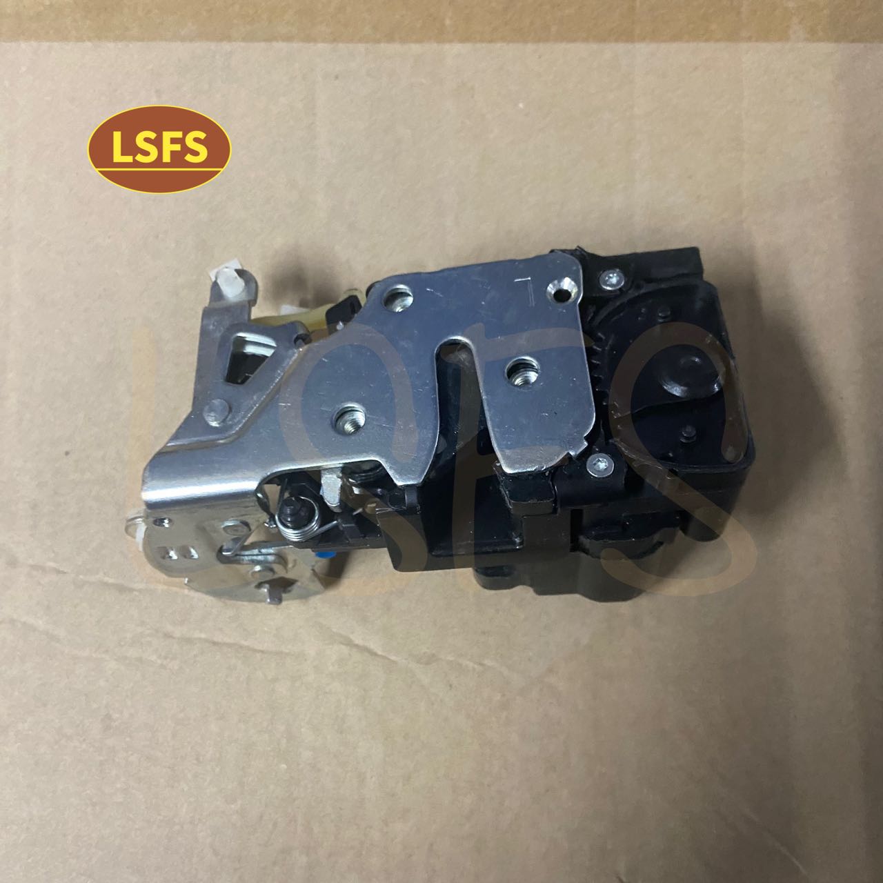 MAXUS LDV V80 Front LH RH Side Door Auto Door Lock Actuator OE NO. C00011569 C00011570