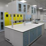 SS304 Lab Workstation Bench Hospital Steel Laboratory Bench Top 900mm
