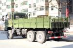 Affordable Manual Air Conditioner 6X6 Truck Chassis with 320hp Horsepower in