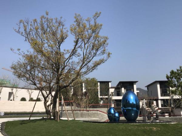 Electroplating Swimming Pool Fountain Statues Eggs Stainless Steel Modern