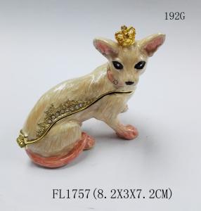 Quality Factory direct selling New design Pewter Alloy Crown Dog metal trinket box wholesale