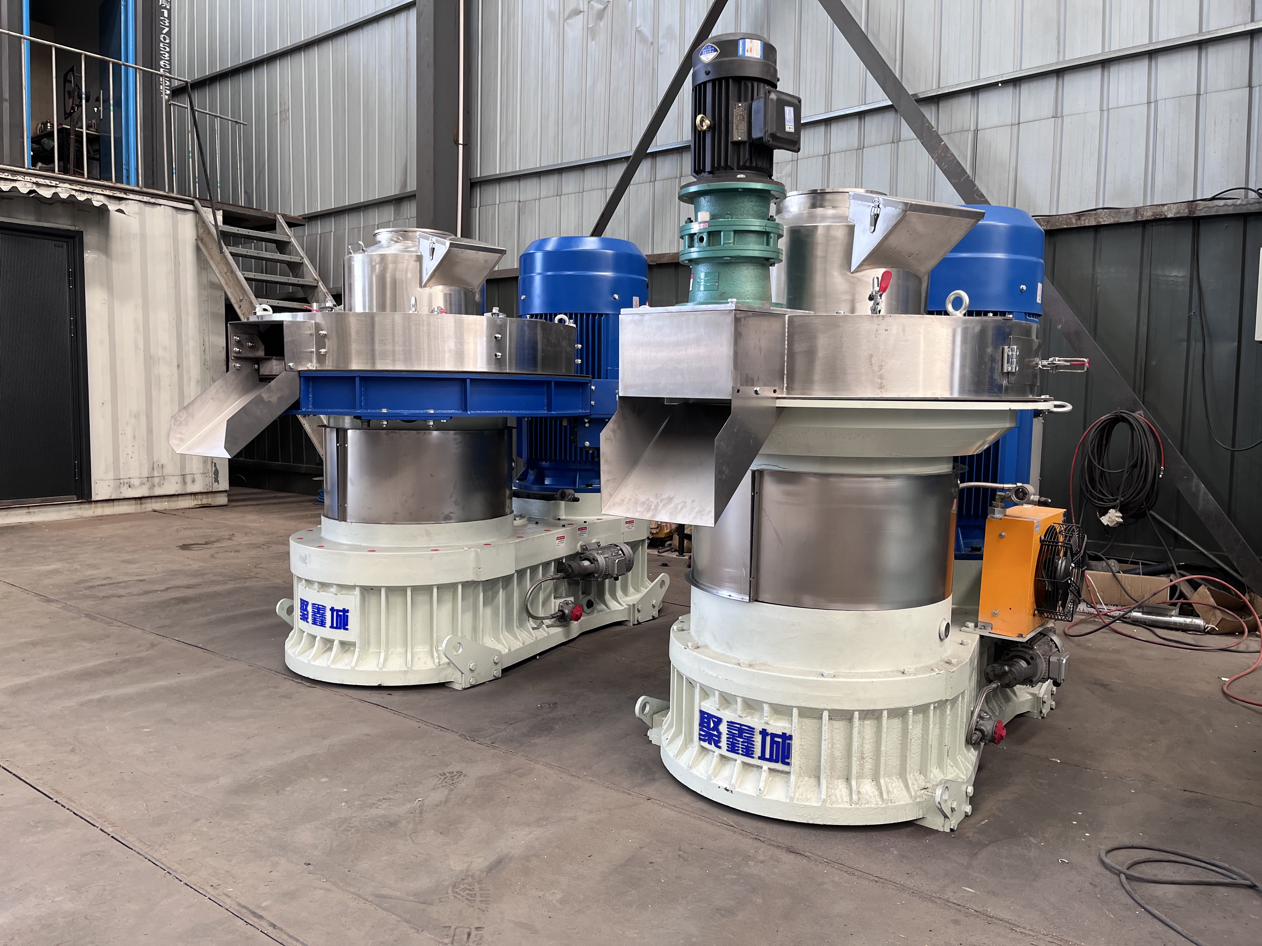 Small Wood Pellet Machine Wood Dust Pellet Making Machine 1500-2000Kg/H
