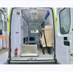 Emergency Rescue Vehicle 933/1097mm Front/Rear Suspension Ambulance With Diesel