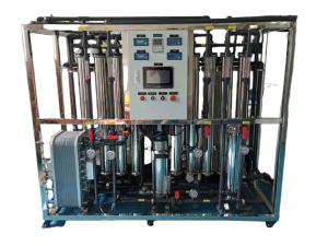 Quality Dl Ultrapure Water Equipment 2500w With 2T/H Water Productivity wholesale