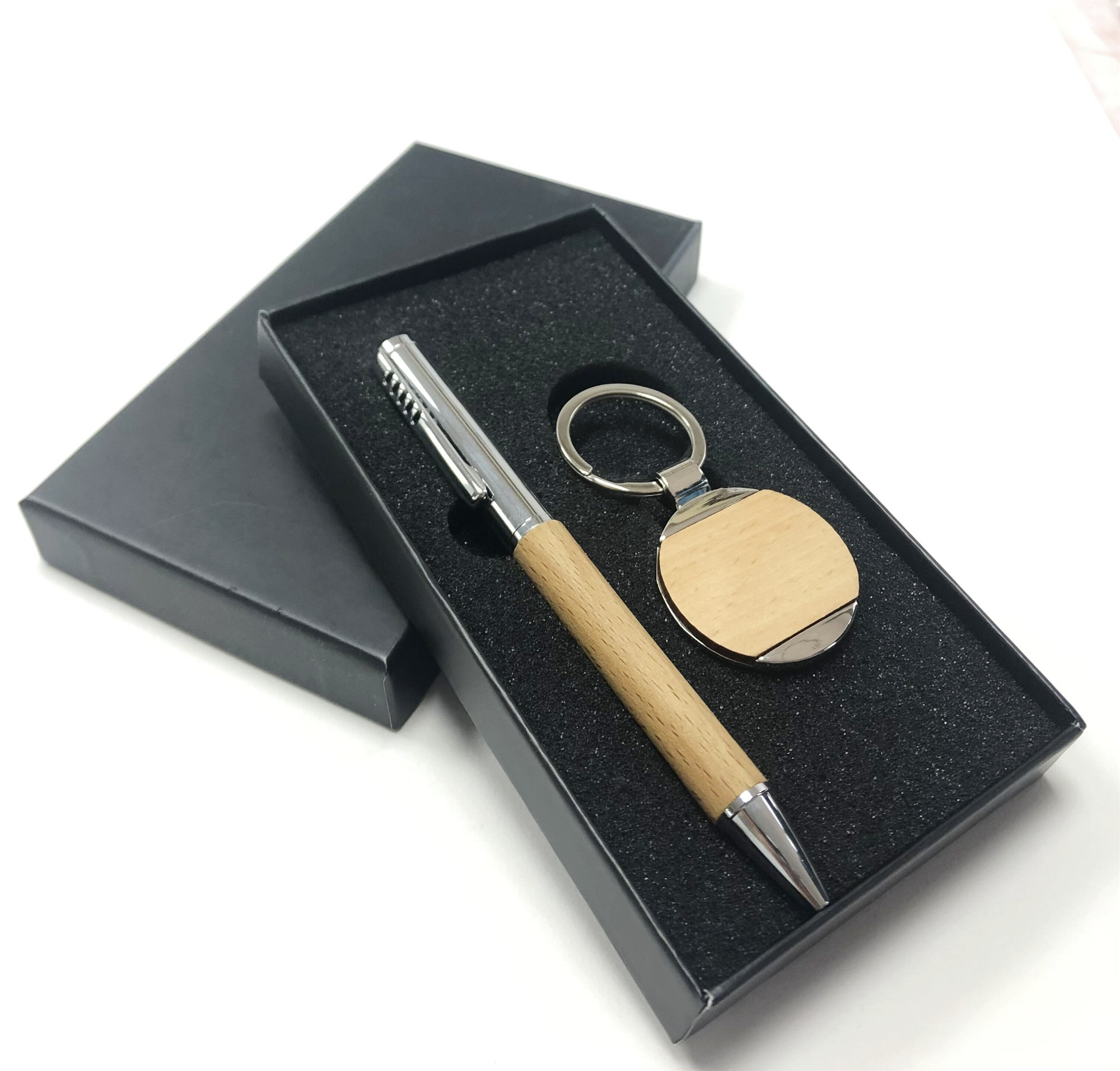 Printed Promotional Business Gifts Exclusive Keychain And Pen Stationery Gift Set