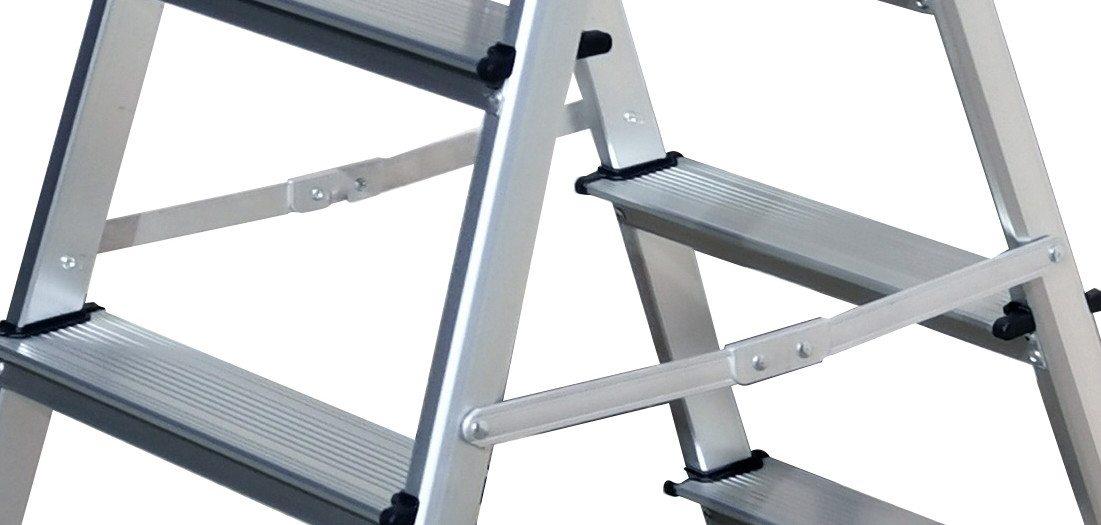 High Strength Aluminum Step Stool 2x4 Steps Rust Proof Long Life Span