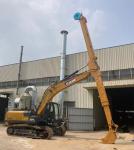 Excavator Telescopic Arm with Standard Bucket Clamshell Bucket