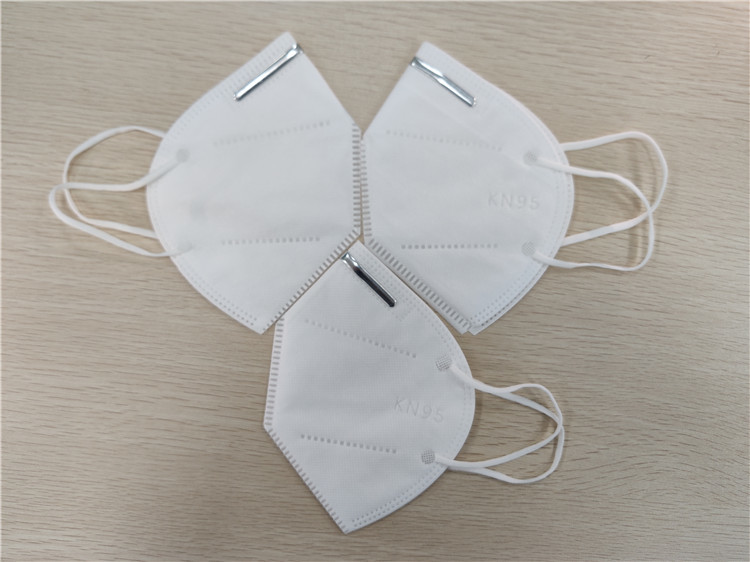 Non Woven 3 Ply Disposable Face Mask 3D Breathing Space 2.9 - 3.2g Light Weight
