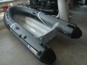 Quality 3 Chamber Aluminum Fishing Boats , Durability 330cm Small Aluminum Boats wholesale