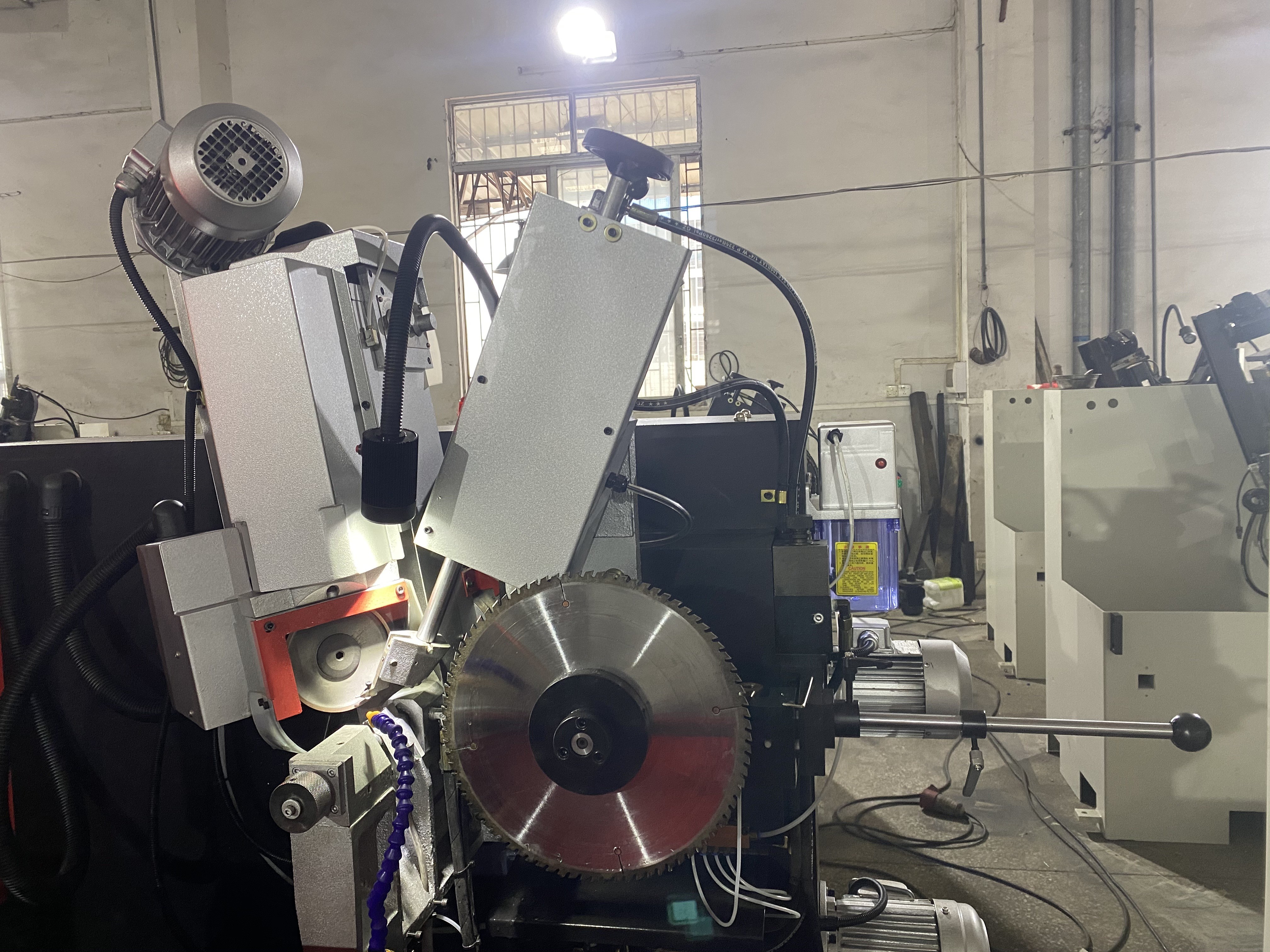 Hard CNC TCT Saw Blade Grinding Machine Fully Automatic Grinding Machine