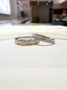 Quality Irregular Double Color Stitching 8g Diamond Anniversary Rings wholesale