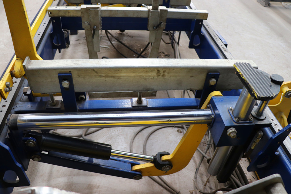 Automatic Hydraulic Wood Band Sawmill, Hydraulic automation Log Bandsaw Mill Machine