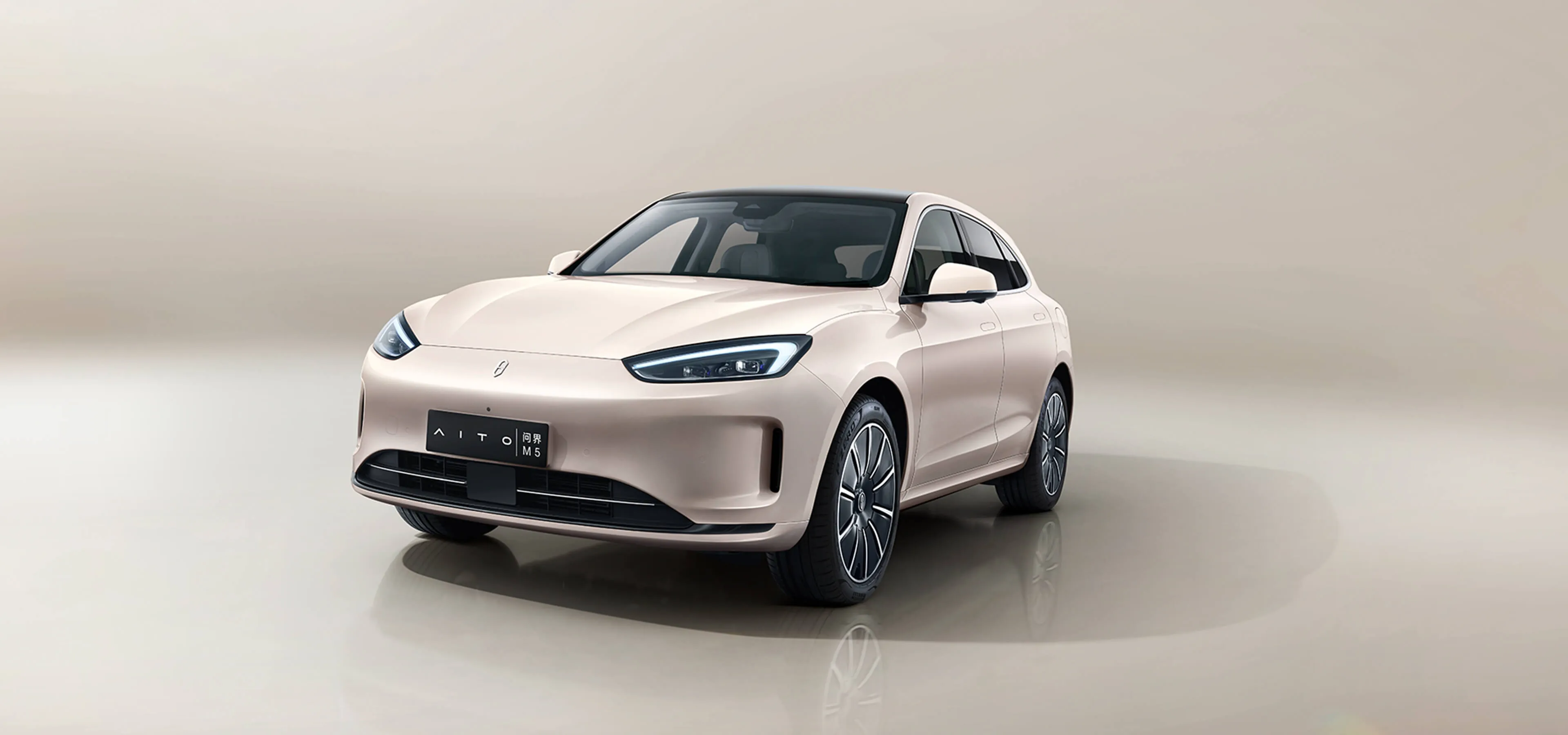 Good Energy City Electric Car Huawei Aito M5 4WD Suv Automotive Plug In Hybrid Fuel Electro Car with 0.75h Fast Charging