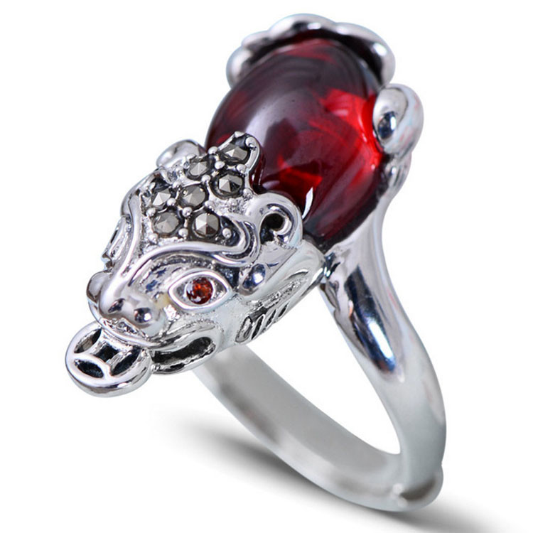 Vintage Brave Troops Design Thai Silver Created Garnet Ring(R20180101)