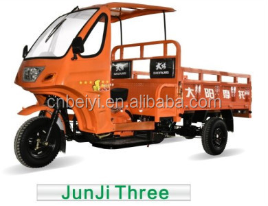 3 Wheeler Motorcycle with 1600L Big Water Tank and 1500kg Loading Capacity Perfect