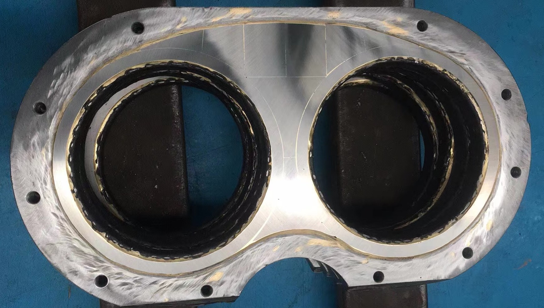 Pump glasses wear plate supplier Zl 200 glass plates ultra-high pressure 8 holes Concrete Pump Truck Parts