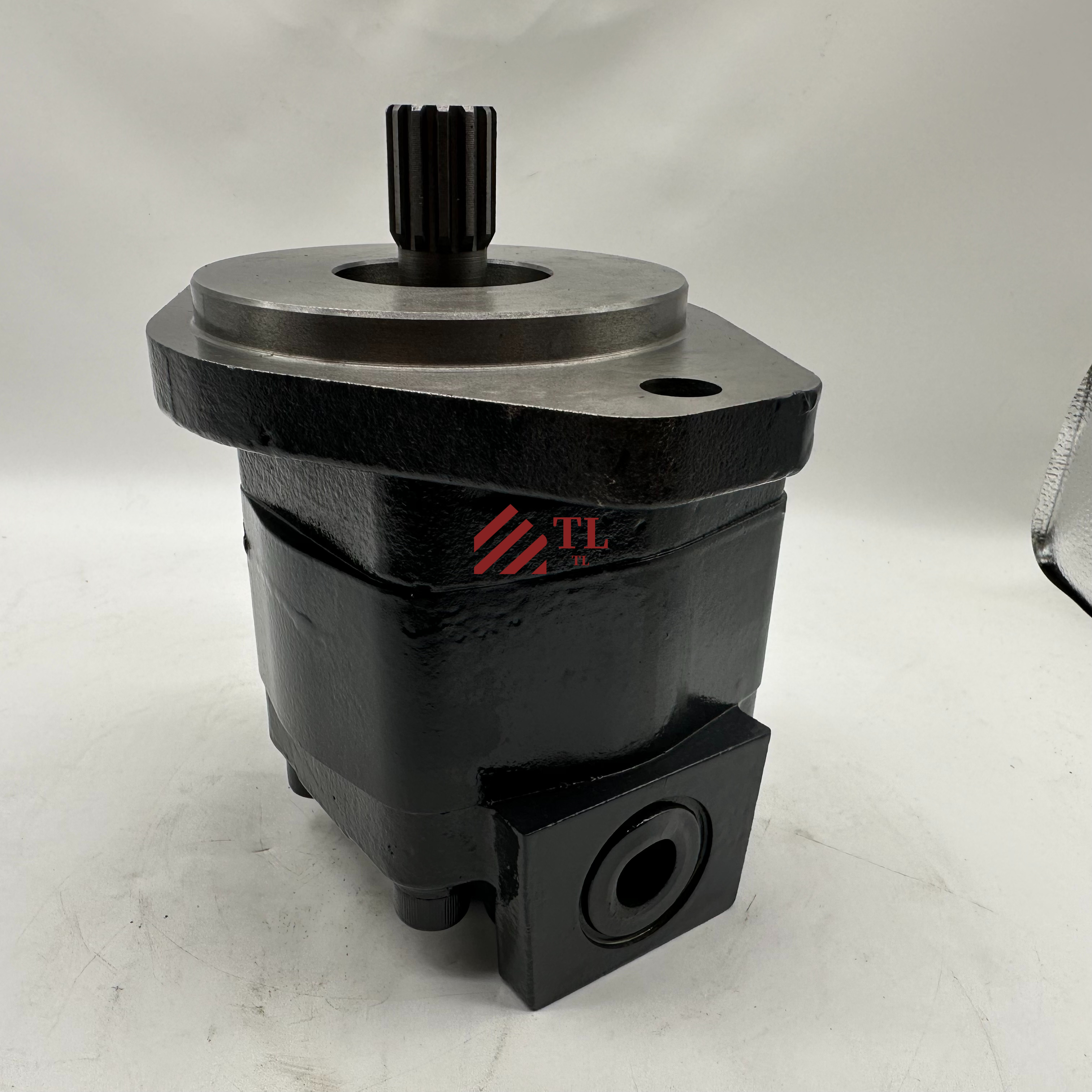 EC160C EC180C EC210C EC210CL EC235C EC290B Excavator Gear Pump with Retail Packaging