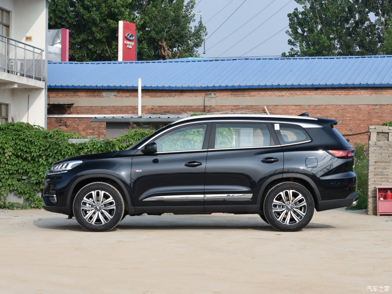 QiRui New energy 5-Door 5-Seat SUV Second-Hand Car Chery Used Car RuiHu 8