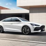 E-mark Sedan MG5 Car 180km/h Speed 6L/100km Consumption Safe Airbags 2680mm