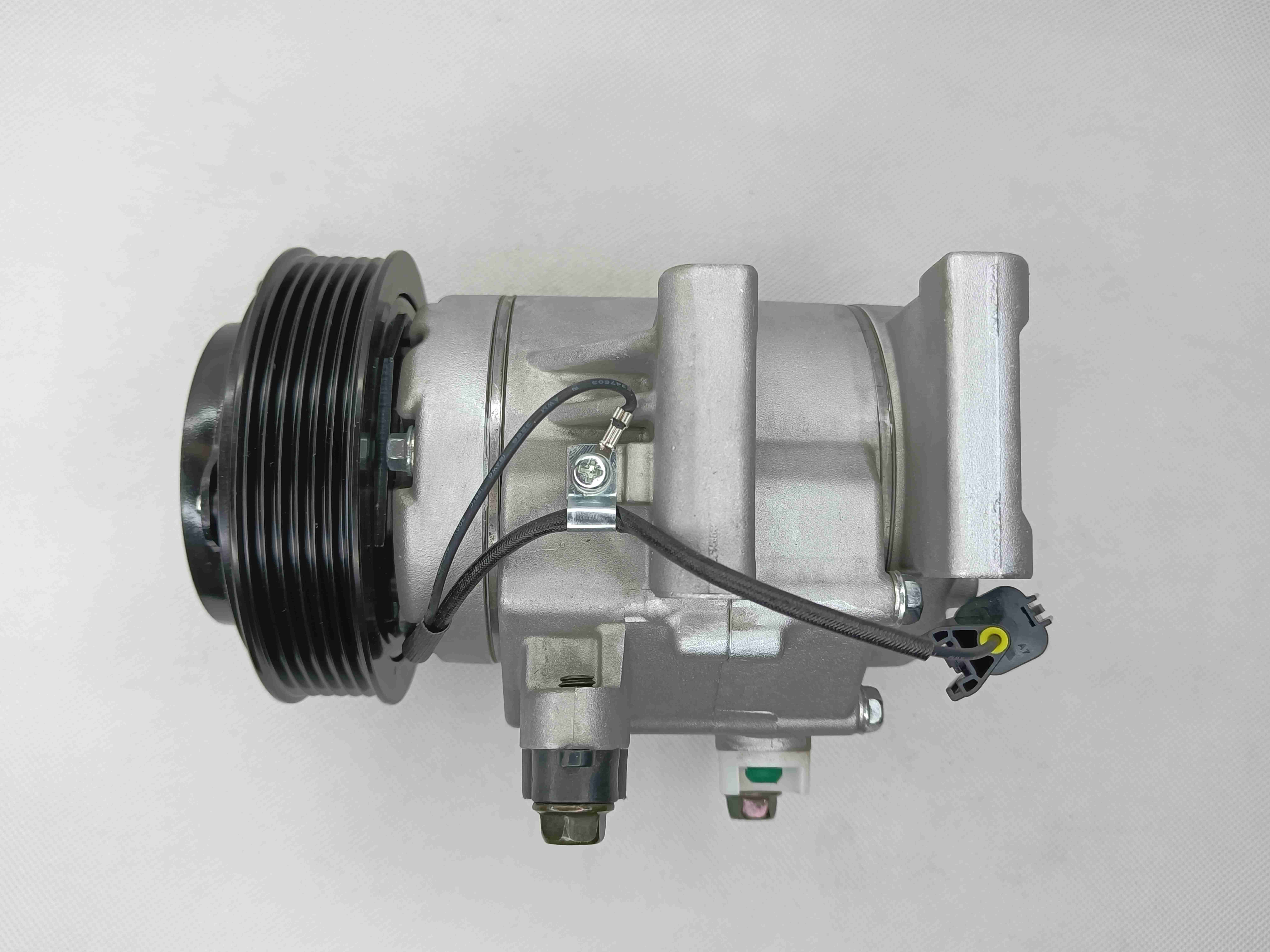 OEM 977010U000 Truck Ac Compressor Assembly For Hyundai Verna