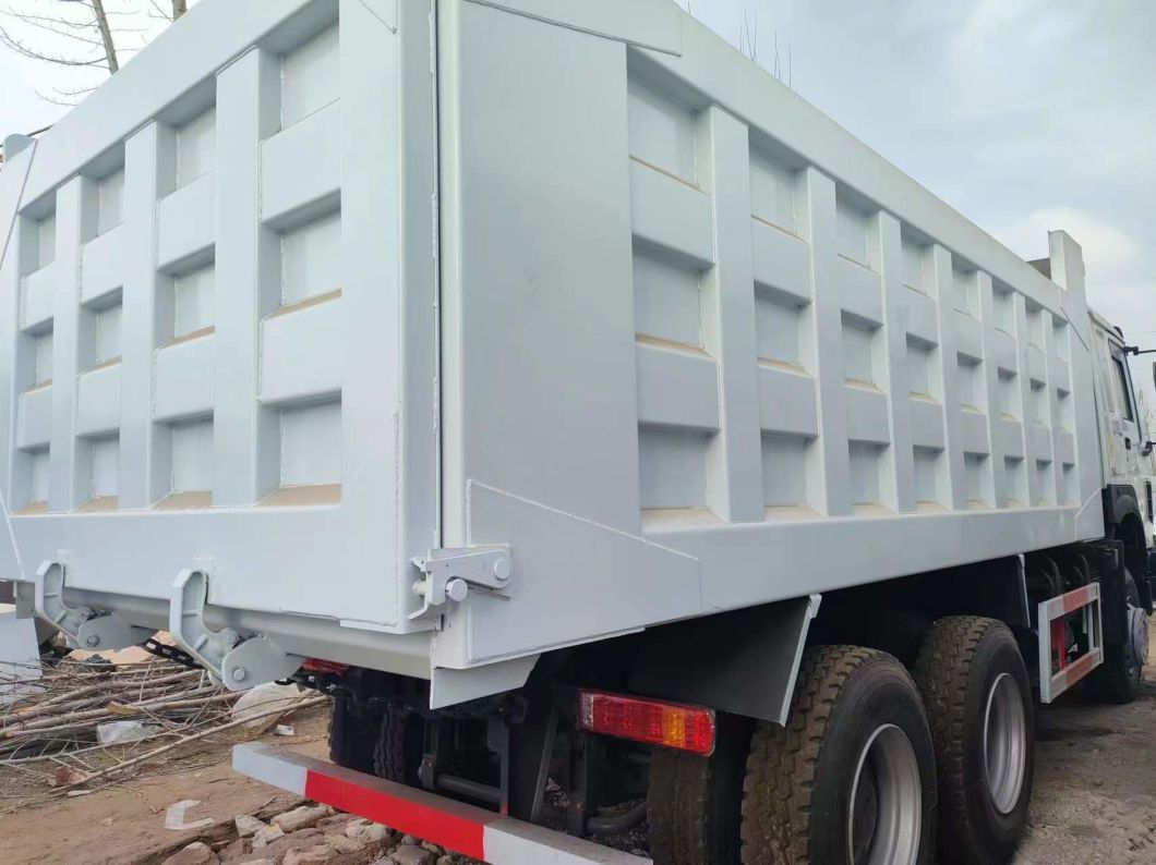 420HP HOWO High Quality Sinotruck 6X4 Heavy Duty with Low Price for Sale