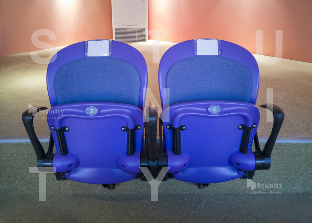 STUNITY Auto tip-up UV resistant wholesale plastic stadium seats