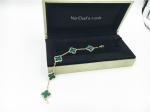 Van Cleef & Arpels Vintage Alhambra bracelet 5 motifs bracelet in yellow gold